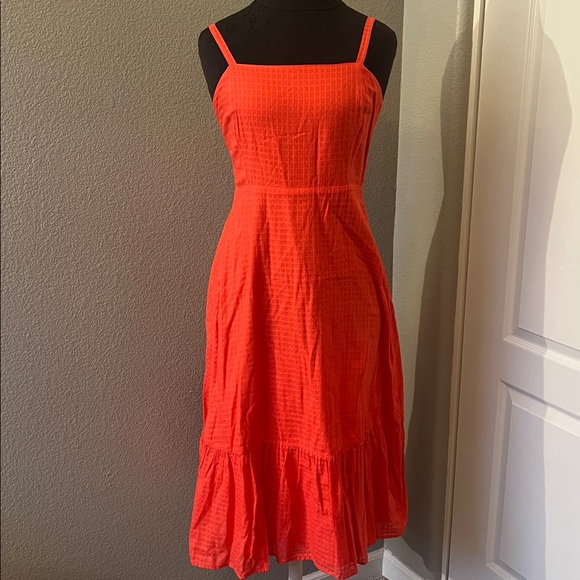 GAP Vibrant Red Midi Dress Smocked Back Size 4 Petite - Picture 2 of 9